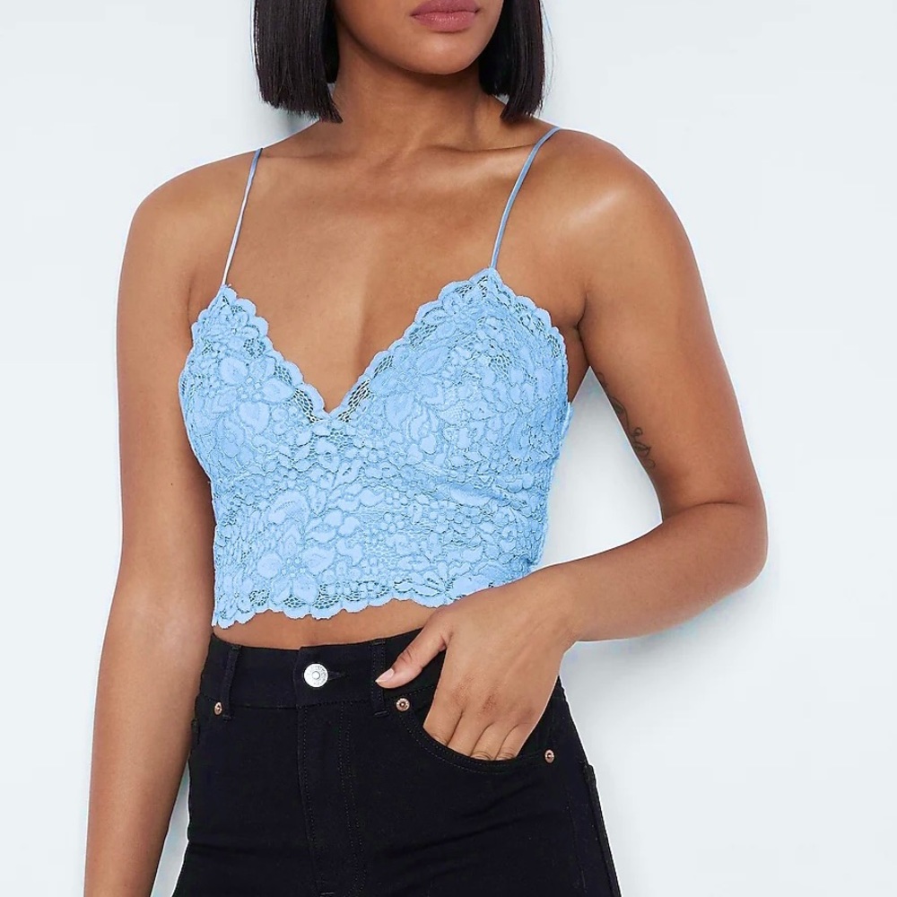 Express Allover Lace Cropped Cami